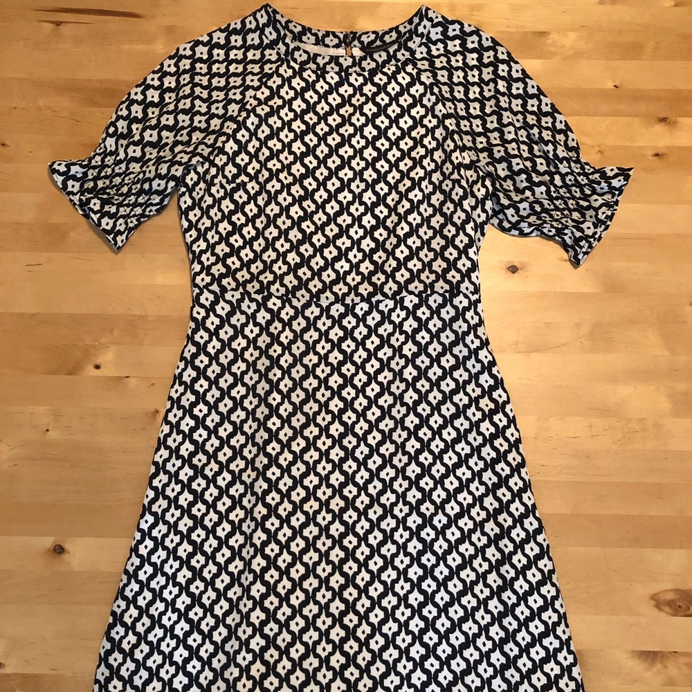 Navy and White Printed Banana Republic Dress